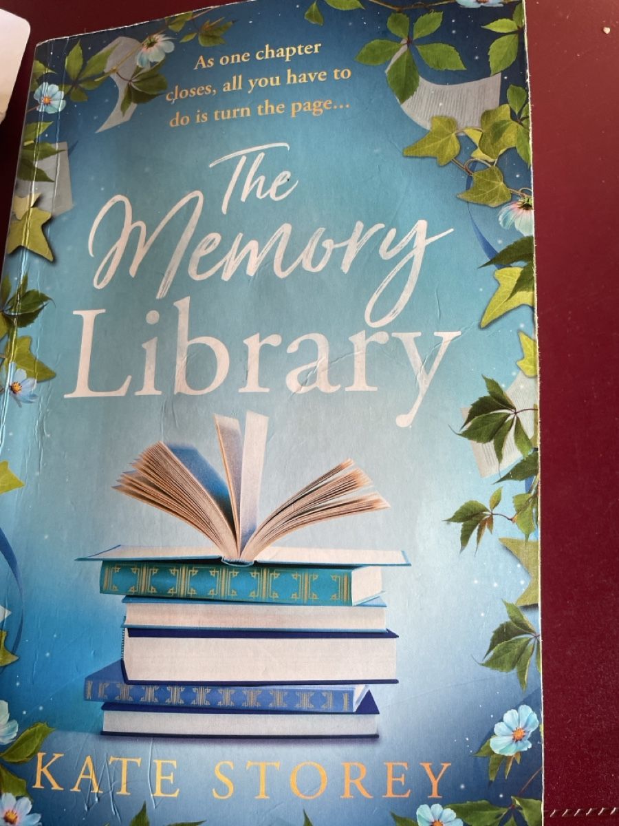 Bücher: Kate Storey, The Memory Library! – Gebraucht aus Schaffhausen von Kolibri023 1