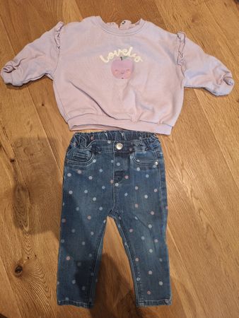 Süsses Baby Set, Pullover und Jeans mit Pünktchen, Grösse 74