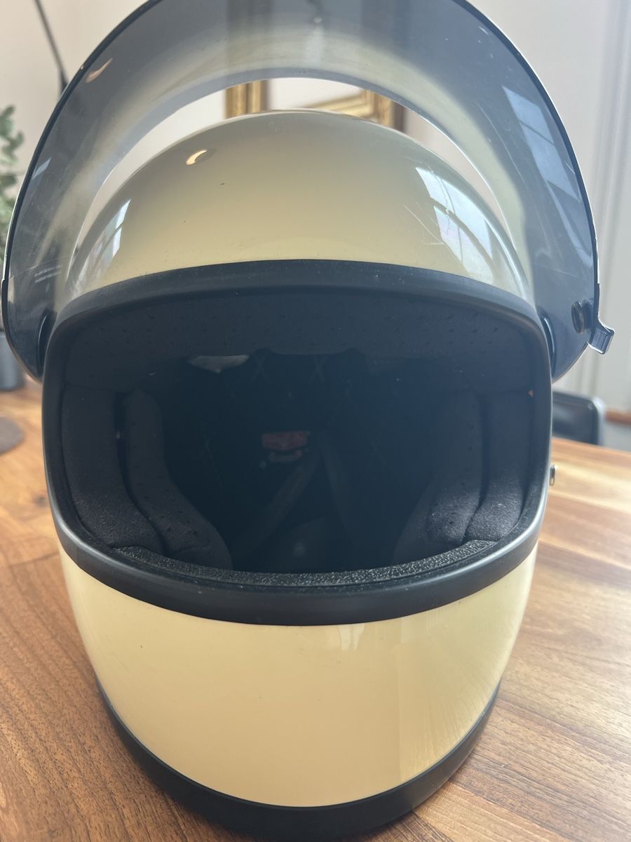 Biltwell Caschi & visiere: Biltwell Gringo S DOT Integralhelm Damen – Usato da Bern venduto da globetrotter1988 5
