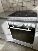Backofen mit Glaskeramik - Bauchnecht