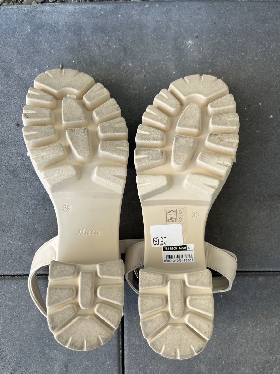 Scarpe da donna: Bata Pantolette hoch – Usato da Rümlang venduto da svent 4