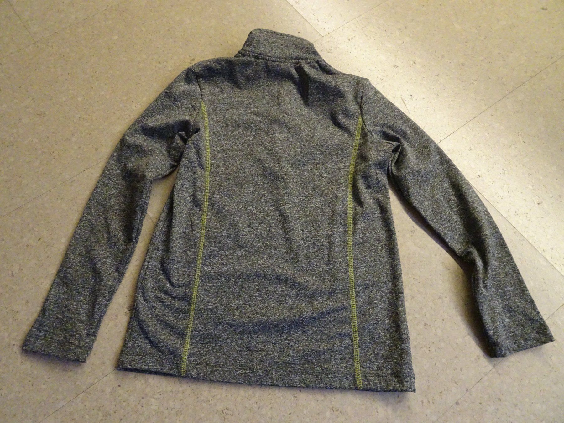 Giacche: Thermo-Trainingsjacke – Usato da Münchenbuchsee venduto da Yothu 1