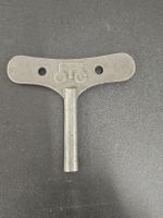 Schlüssel Blechspielzeug oder Märklin Metall, T-Form, 6-Kant
