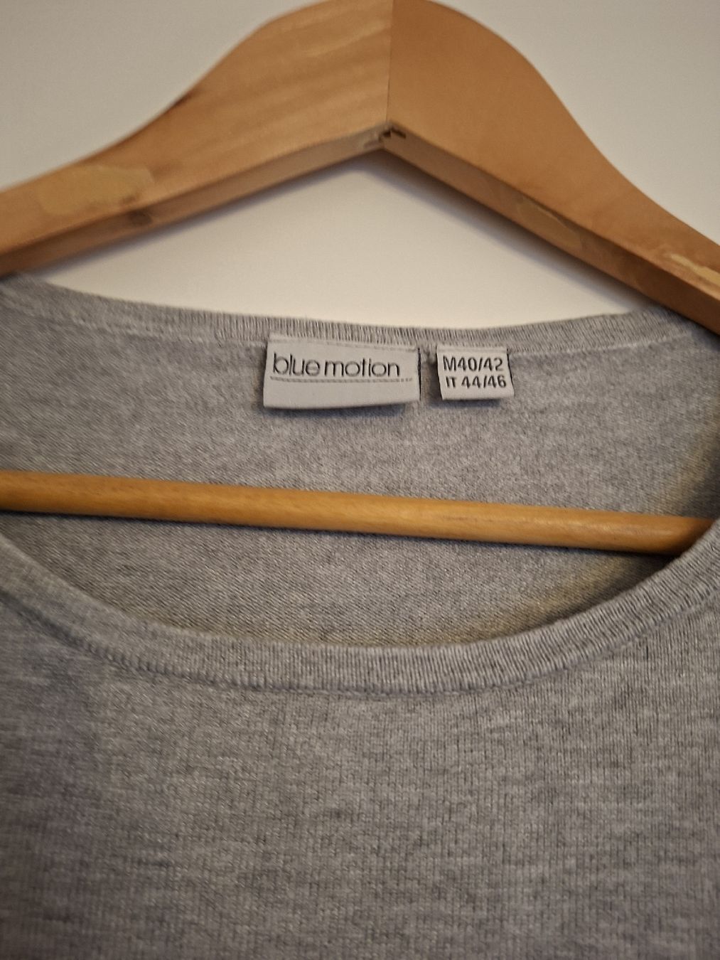 Maglioni & Felpe: Damenpullover Grösse M Grau/Weiss Gestreift – Usato da Bern venduto da Olgas_Welt 1