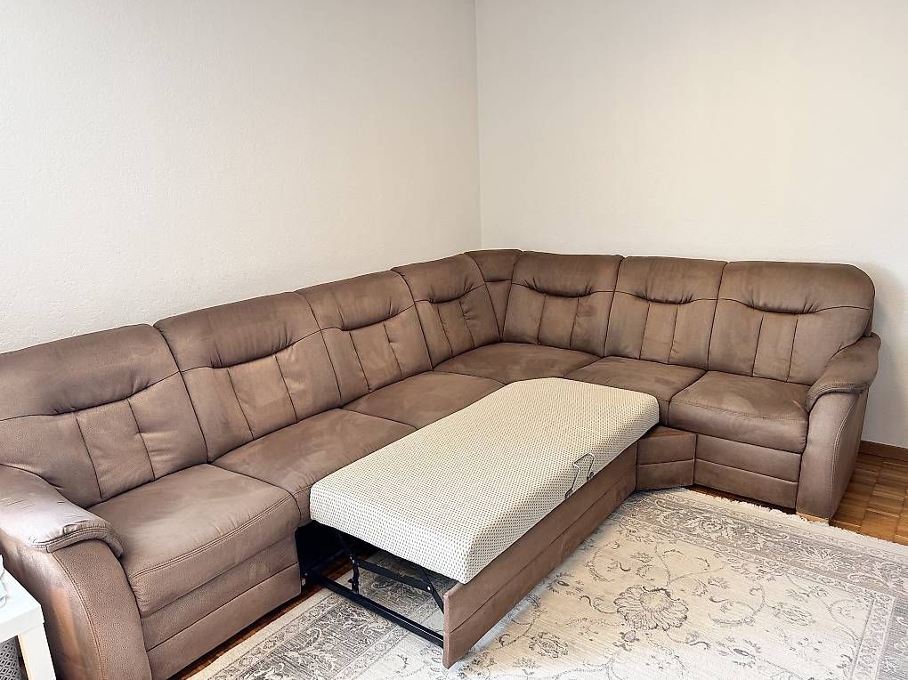 Divani: Großes L Sofa mit Bett Funktion – Usato da Winterthur venduto da meh_c5qy 4