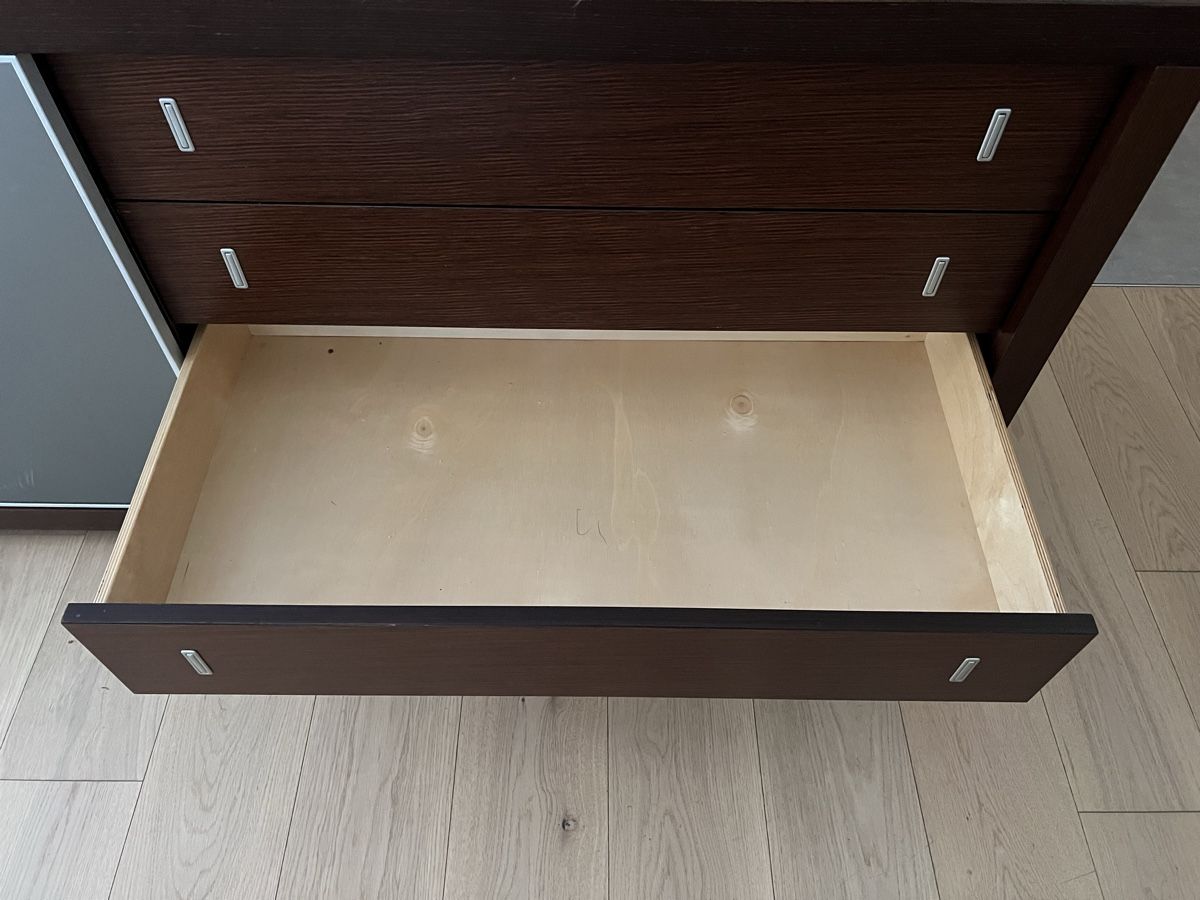 Credenze: Wooden comode- Calligaris made in Italy – Nuovo (secondo la descrizione) da Corsier GE venduto da Karol_save_planet 6