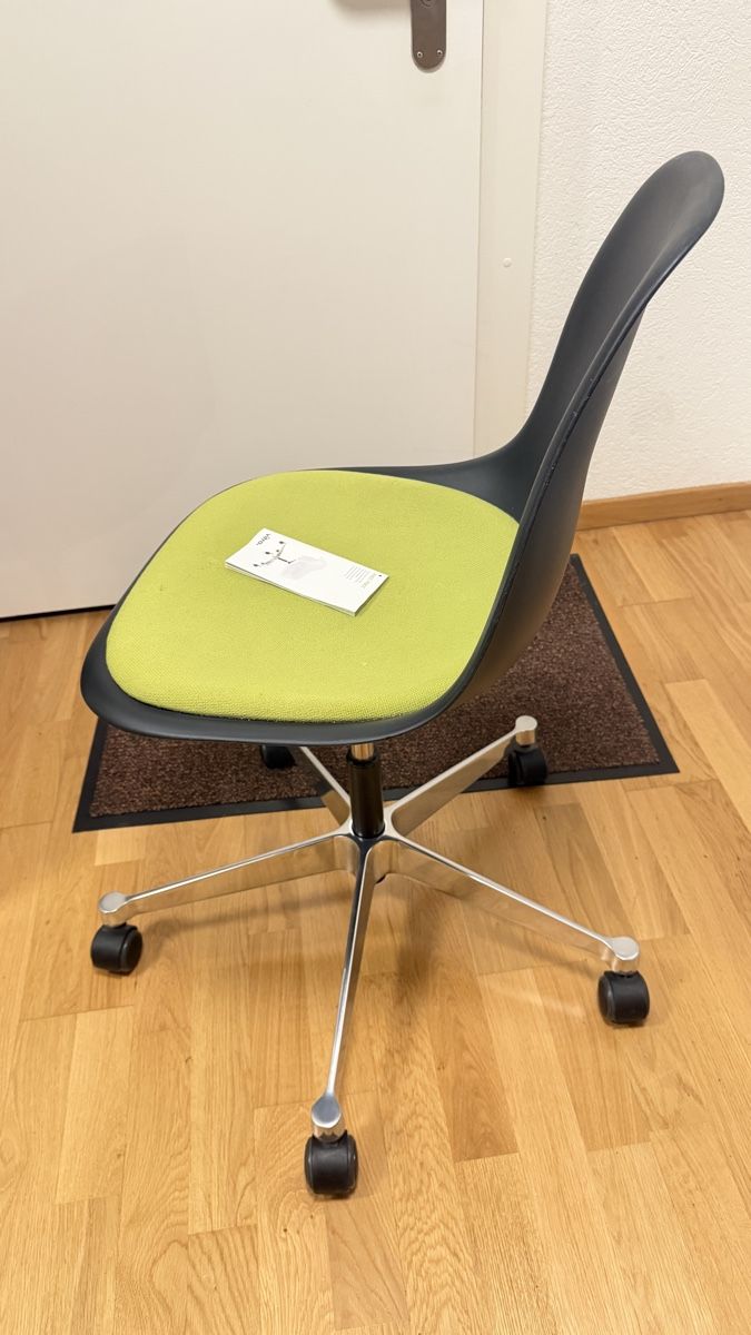 Vitra Stühle: Vitra Stuhl – Gebraucht aus Schlieren von Jaco103 1