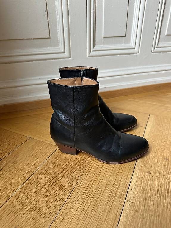 Damenschuhe: WOMEN by COMMON PROJECTS Ancle Boots – Gebraucht aus Basel von Batu 3