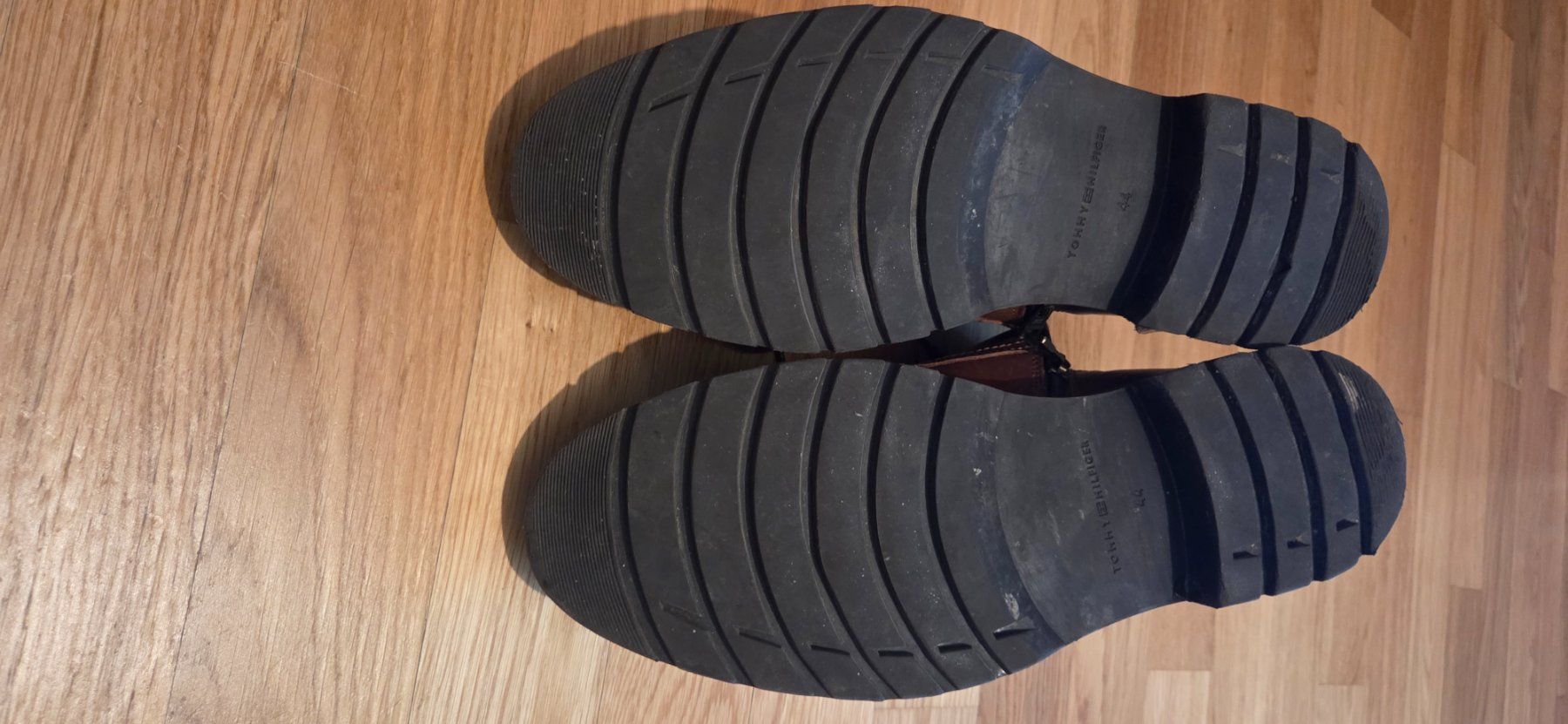 Tommy Hilfiger Scarpe da uomo: Tommy Hilfiger Leder Boots Gr.44 – Usato da Rümlang venduto da topranken66 2