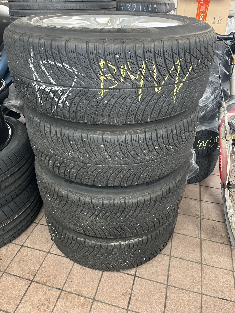 Pneumatici & Ruote complete: BMW X5 Räder 18 Zoll – Usato da Zürich venduto da Porto0 1