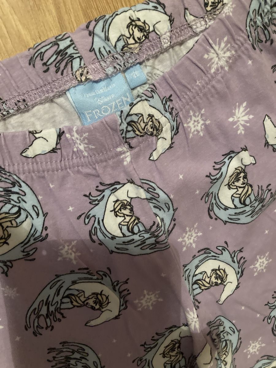 Collant & Leggings: Elsa Leggings Gr. 128 – Usato da Emmenbrücke venduto da JJ_89 2