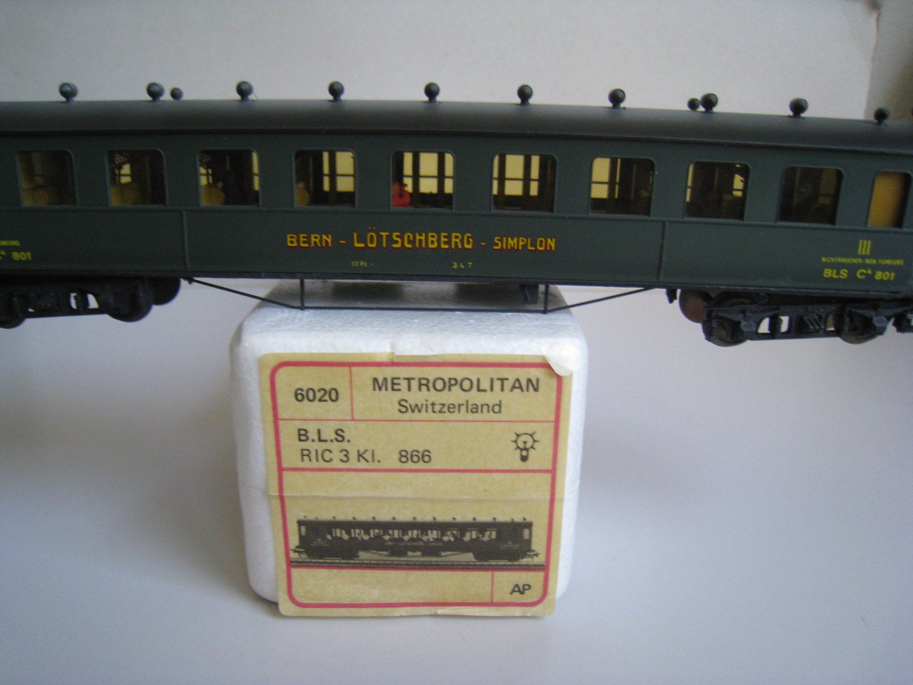 Metropolitan Trains électriques: Metrop C 4 801 BLS mit Schattenschrift,  6020 – D'occasion à Buchs ZH par swiss-train