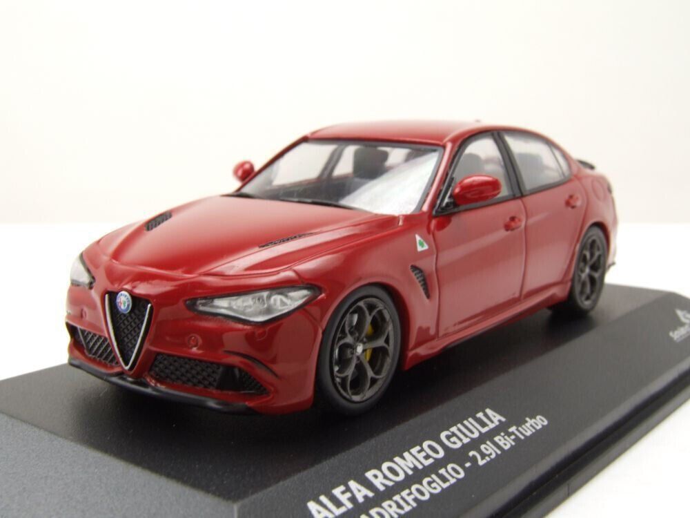 Alfa Romeo Modellini d'auto: Alfa Romeo Giulia Quadrifoglio – Nuovo e nell'imballaggio originale da Flawil venduto da Imperiosud 3