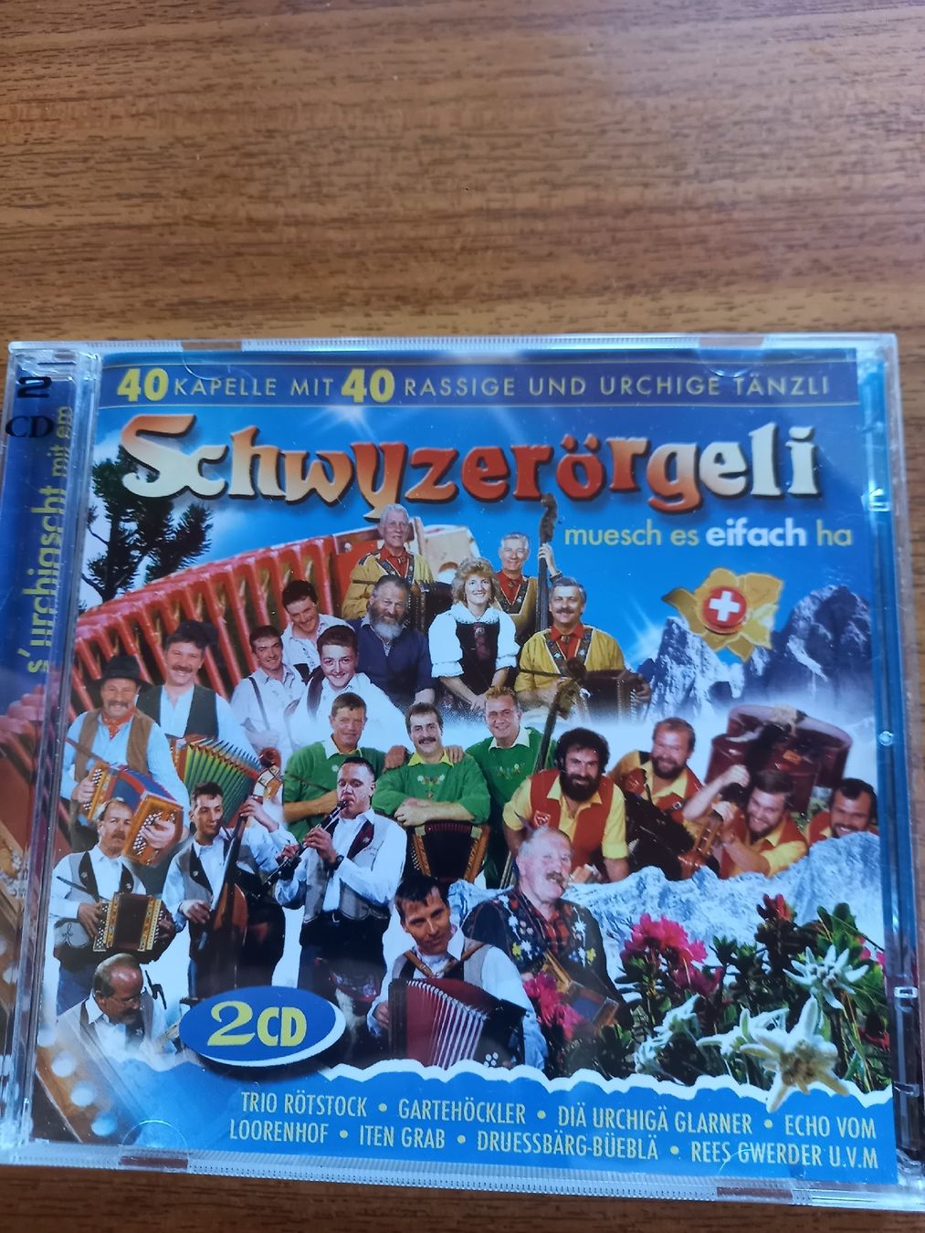 CDs: Schwyzerörgeli CD, gebraucht, mit  40 verschiedenen Kapellen – Gebraucht aus Galgenen von Allerlei8854