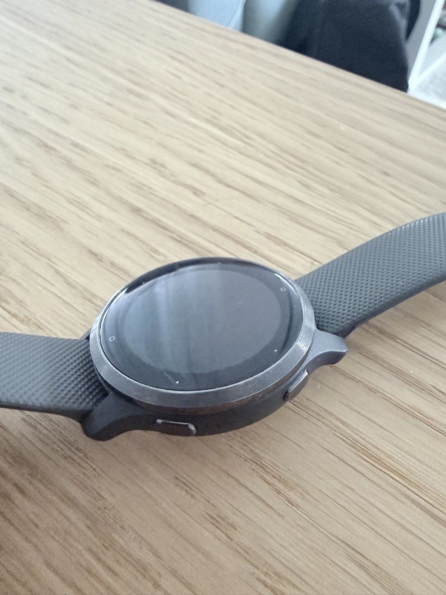 Garmin Smartwatch: Garmin Venu 2S GPS Smartwatch excellent condition – Nuovo (secondo la descrizione) da Zürich venduto da Mss_sen 4