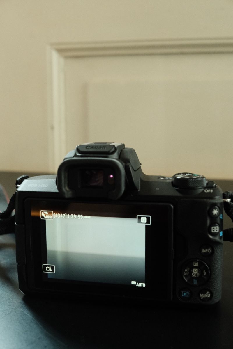Canon Appareil photo: Canon EOS M50 – D'occasion à Basel par pom_rs28 4