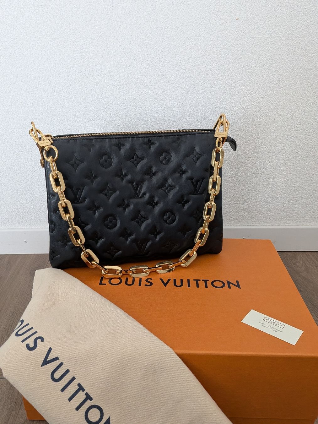 Louis Vuitton Borse da donna: Louis Vuitton Coussin PM Noir – Usato da Morges venduto da dhi_y2qk 1