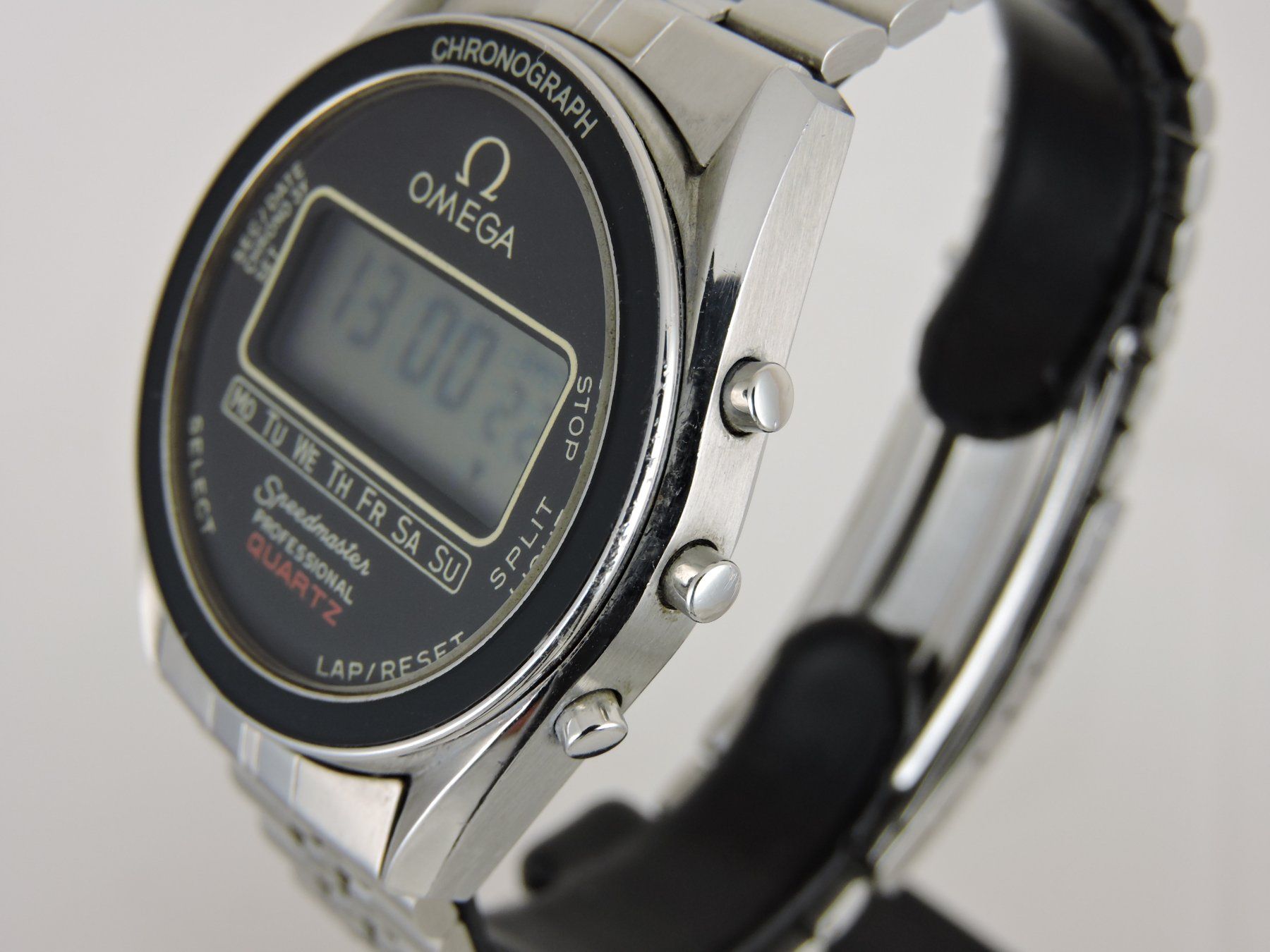 Omega Orologi: 1977 Omega Speedmaster Pro LCD Quartz - Ref. 186.0004 – Usato da Bern venduto da Vintage-Oyster 3