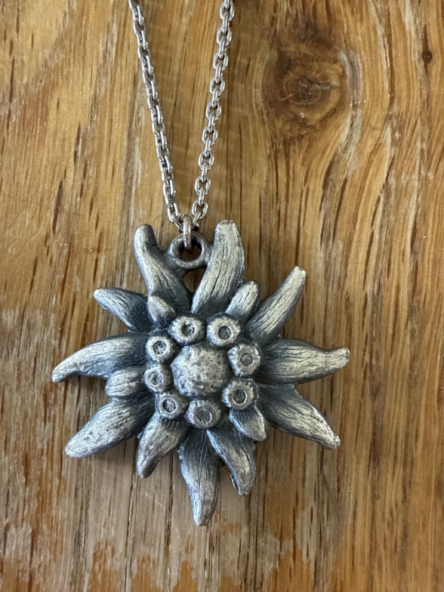 Catenine: Silberkette mit Edelweiss Anhänger – Usato da Schliern b. Köniz venduto da elimi 1