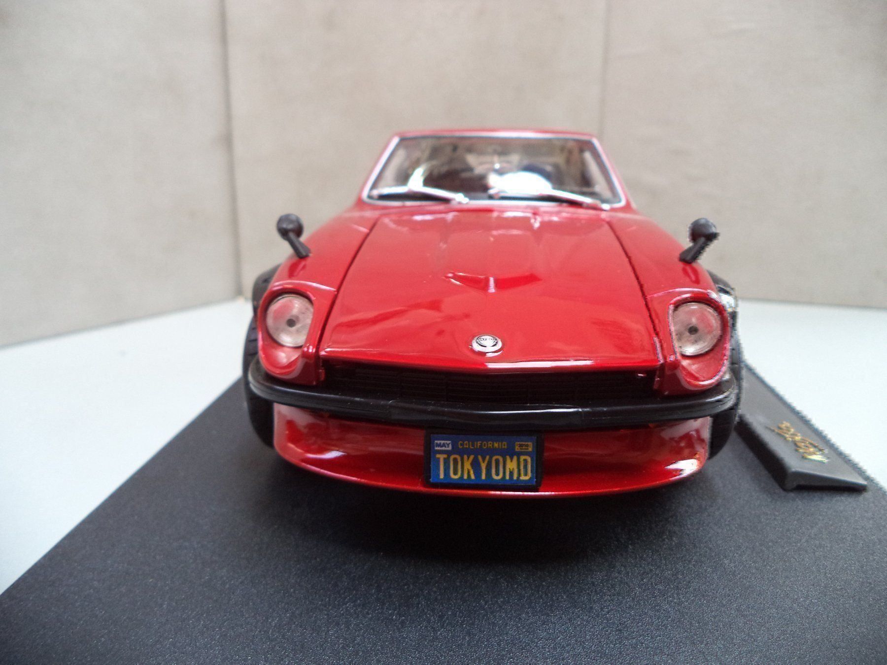 Modellini d'auto: Maisto DESIGN 1971 Datsun 240Z 1:18 – Nuovo e nell'imballaggio originale da Rieden AG venduto da Wirth03 2
