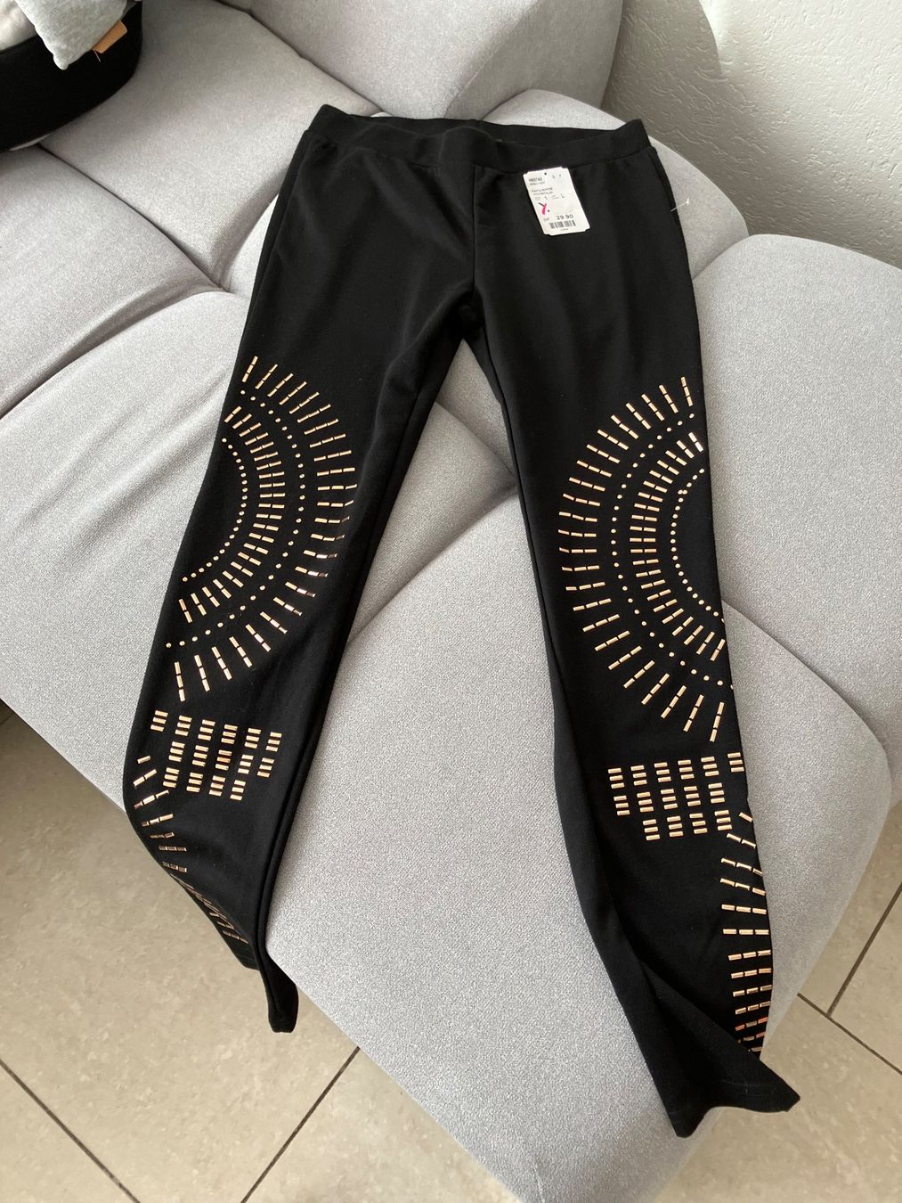 Pantaloni: Pantalon noir, taille L – Nuovo (secondo la descrizione) da Bex venduto da man_6gxz 1