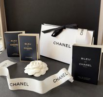 CHANEL - Parfumminis  Papiertasche Kamelie Geschenksband