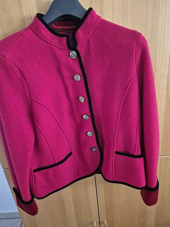 Giacche: Wolljacke mit Samtbesätzen – Usato da Niederlenz venduto da Ticinopalme 4