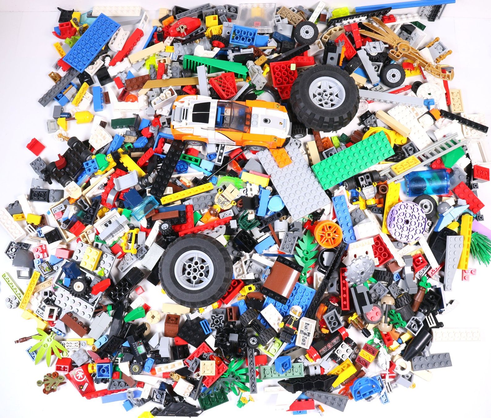 Lego Baukästen: 1.5 kg. Legoteile mit Minifiguren – Gebraucht aus Hettlingen von Scholi99