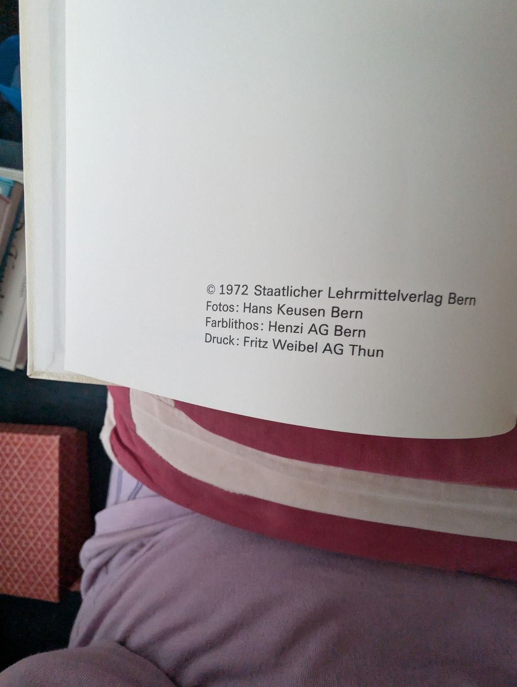 Livres: Textiles Handarbeiten  – D'occasion à Bern par berneroberlaenderin 2