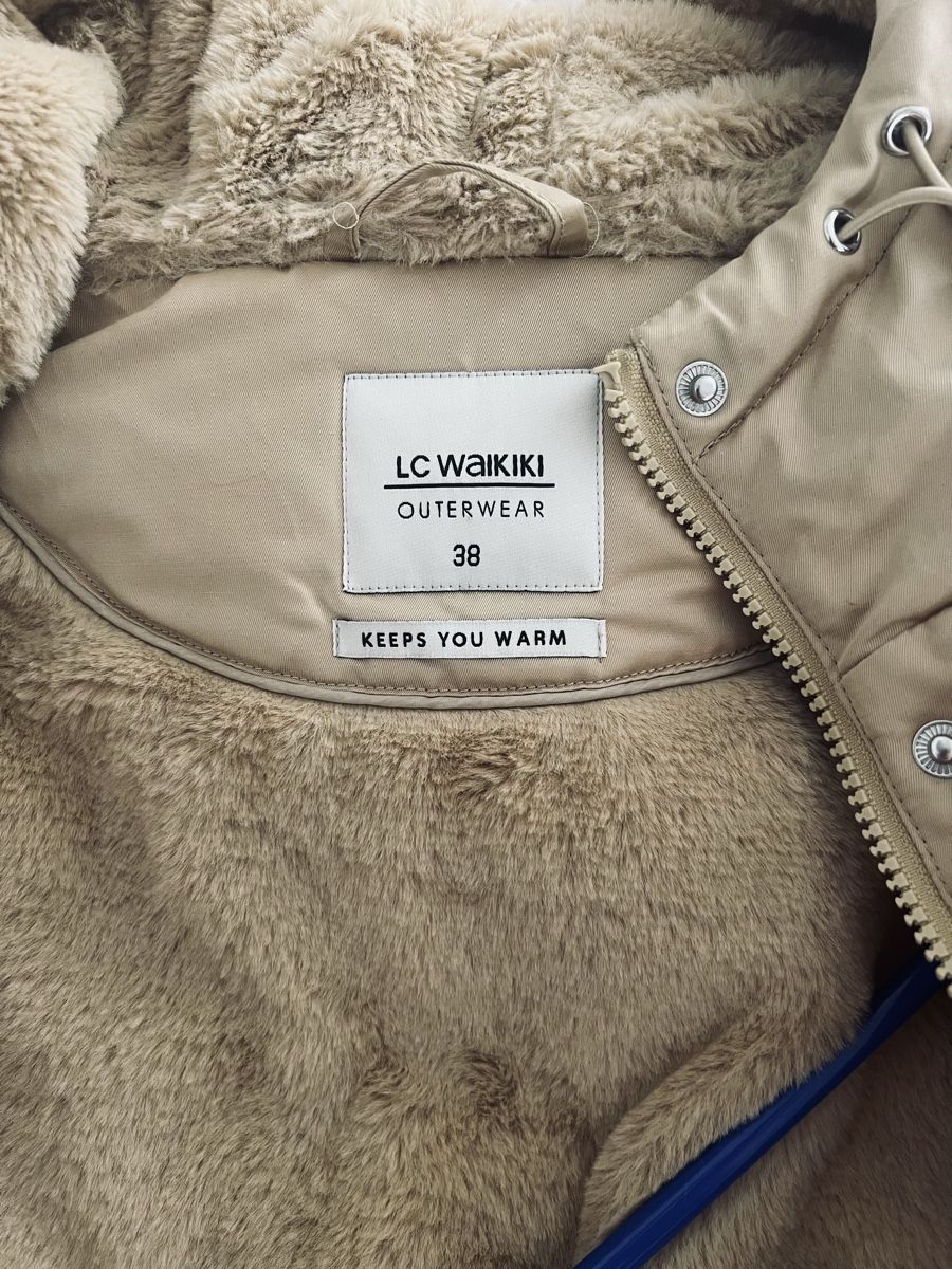Vestes: Ich verkaufe eine Damen Winterjacke – D'occasion à barbengo par gatto04 3