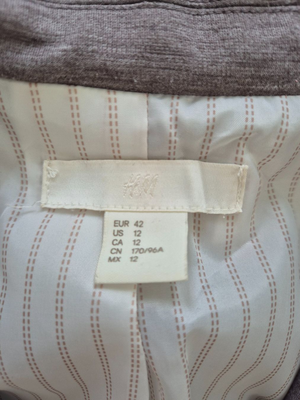 Lotti di vestiti: Stylische Kombi in Grösse 38/40 – Nuovo (secondo la descrizione) da Schaffhausen venduto da Madison74 1