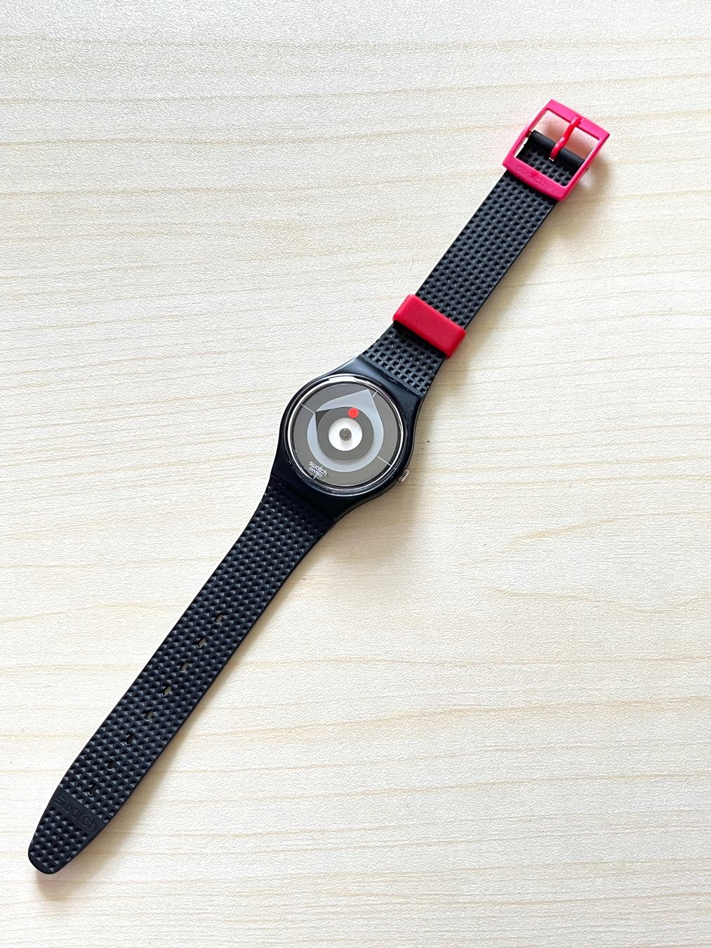 Swatch Orologi: Swatch Uhr Original Retro Design, Sommerschick – Usato da Grenchen venduto da chththl 1
