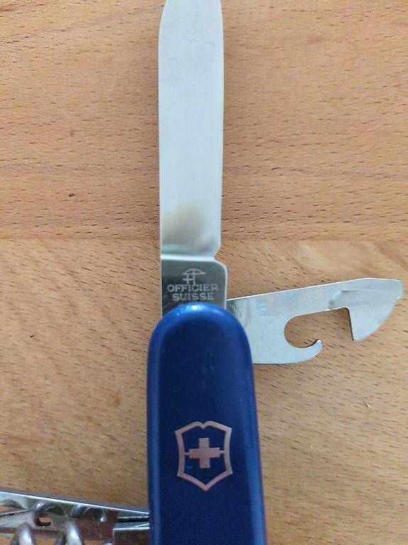 Coltelli tascabile: Viktorinox Taschenmesser – Usato da Zufikon venduto da Baum03 1