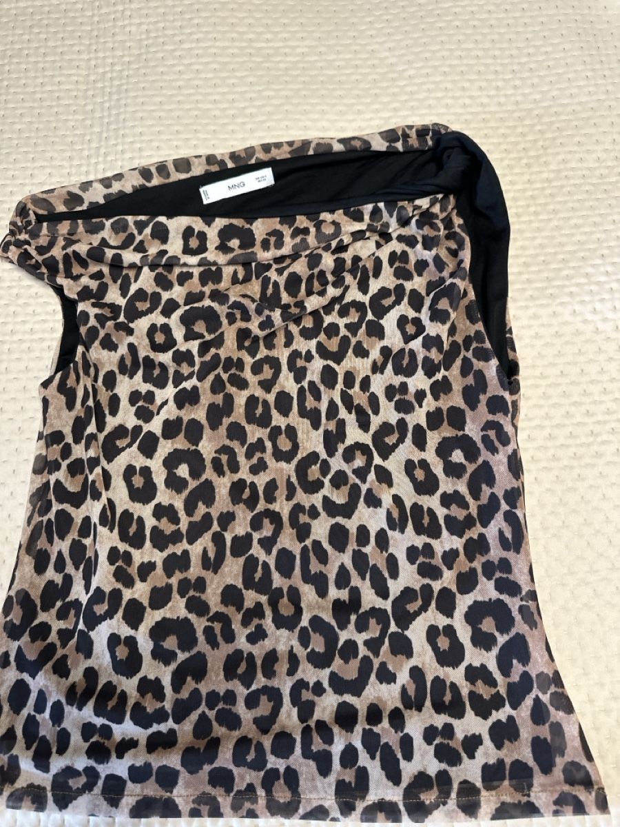 Tops: Oberteil Gr S – D'occasion à Volketswil par Sina008