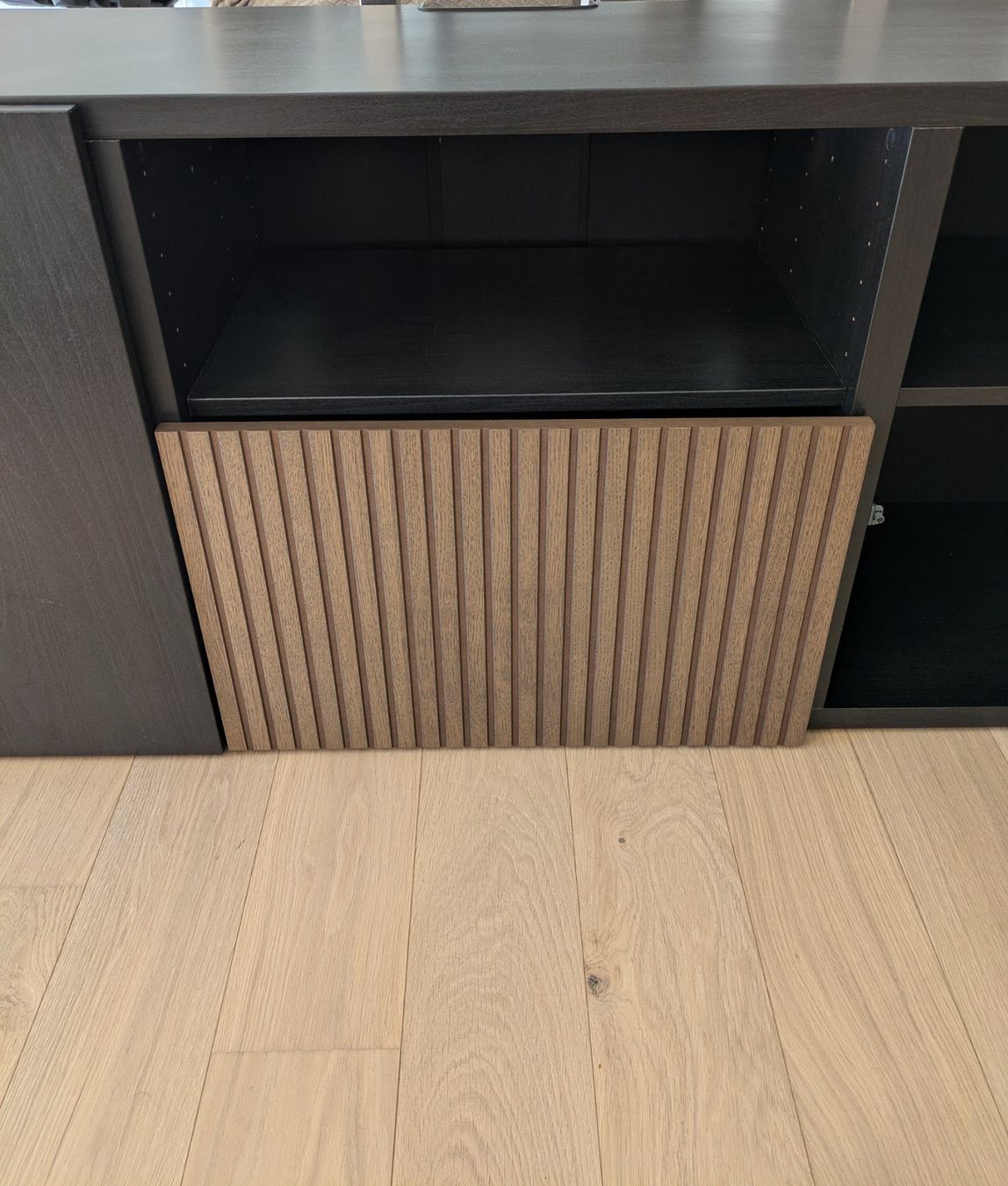 Ikea Mobili TV: IKEA BESTA Noir/Brun – Usato da Vessy venduto da Krono5 6