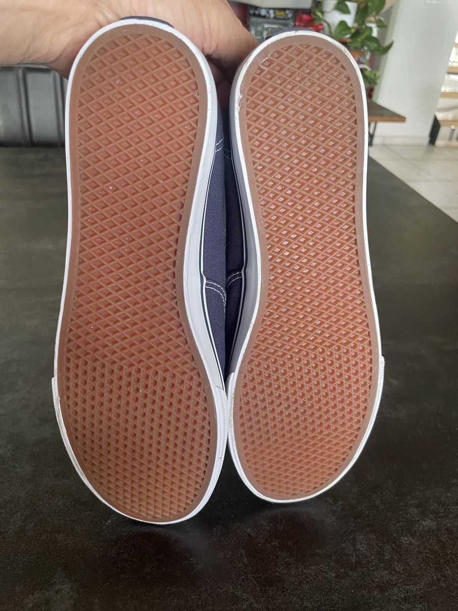 Vans Scarpe da uomo: Chaussure Basquette Vans Taille 39 – Nuovo (secondo la descrizione) da Vallamand venduto da Bricbracbroc82 5