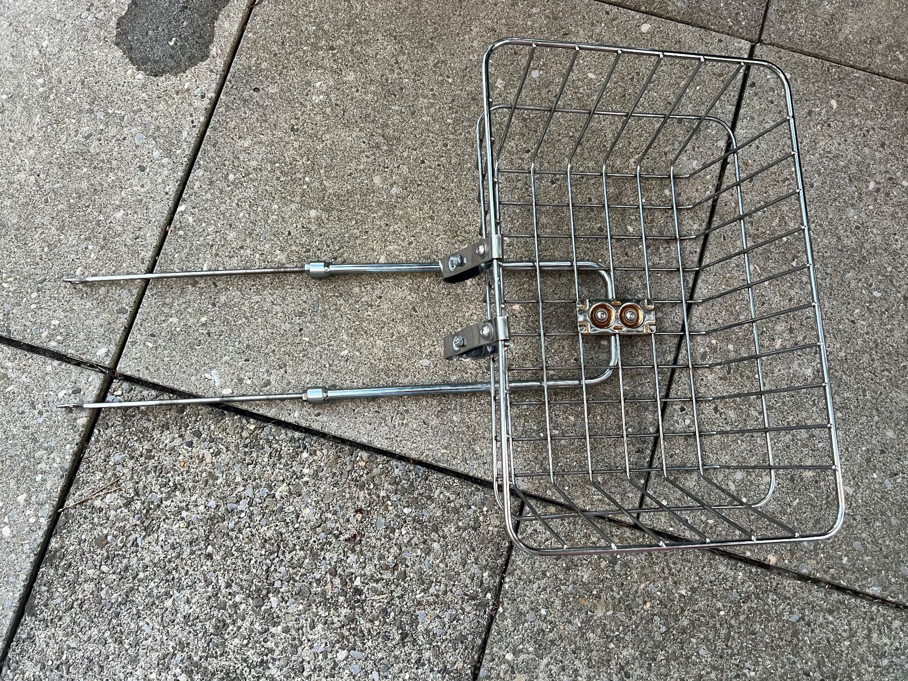 Ersatzteile: Fahrrad Frontkorb – Gebraucht aus Zürich von inf_mn7x 2