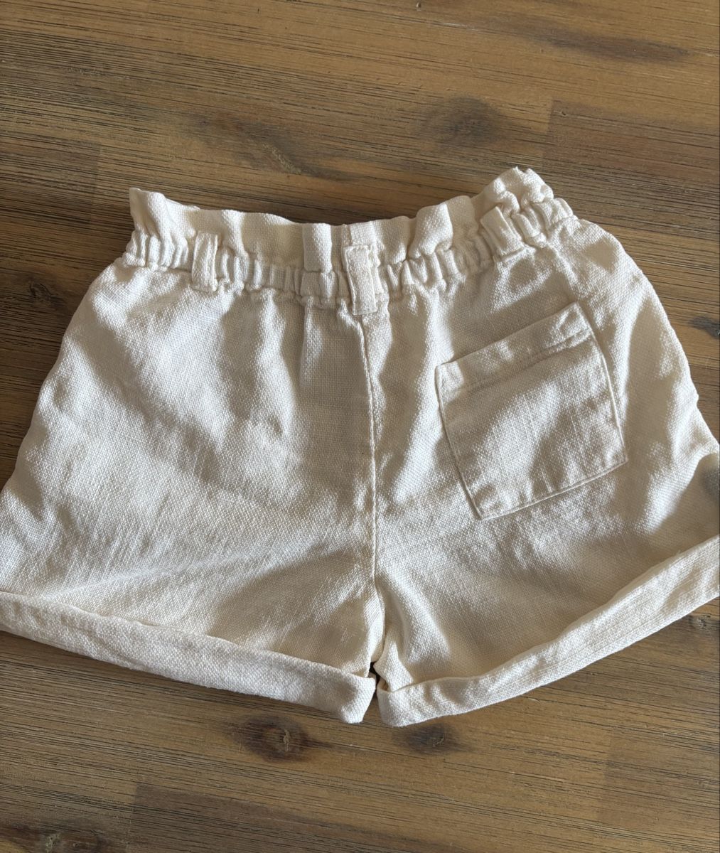 Zara Pantaloni: Short Zara, 18-24 mois - taille 86 – Nuovo (secondo la descrizione) da Sion venduto da Nelsonkatz 1