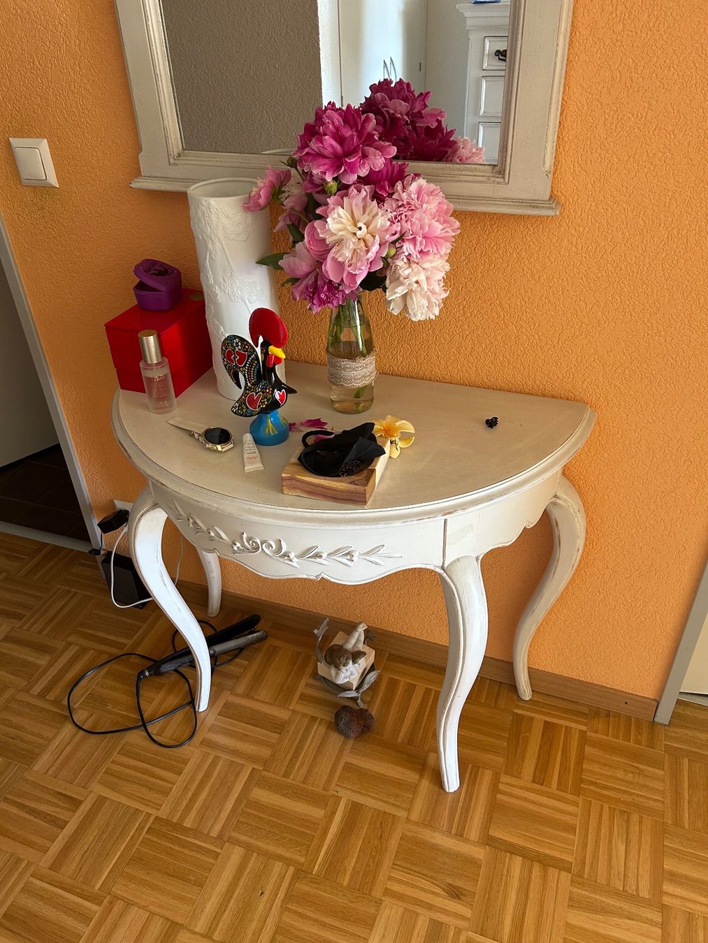 Kommoden: Commode à tiroirs + petite table offerte – Gebraucht aus Bellevue von nic_r2fh 4