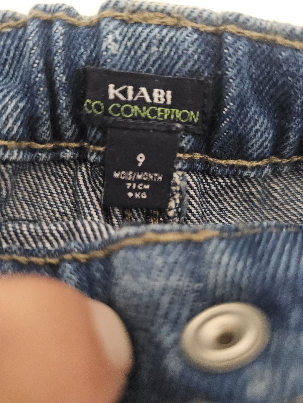 Pantalons: Shorts en jean Kiabi 9 mois  – Neuf (Voir description) à Sornetan par T.a333 2
