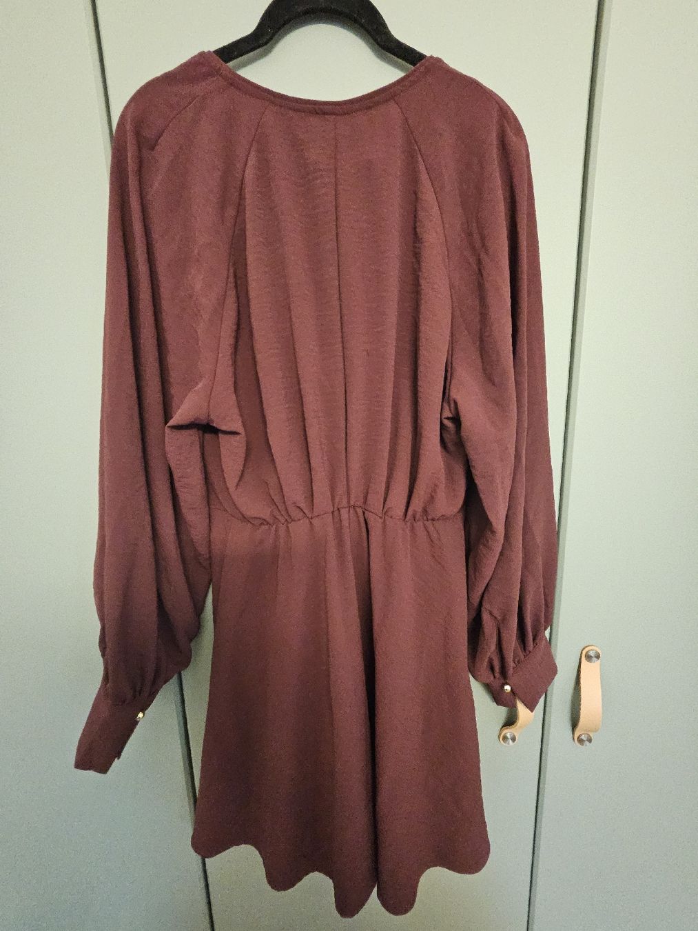 H&M Vestiti: Robe bordeaux – Nuovo e nell'imballaggio originale da La Tour-de-Peilz venduto da mar_2r26 2