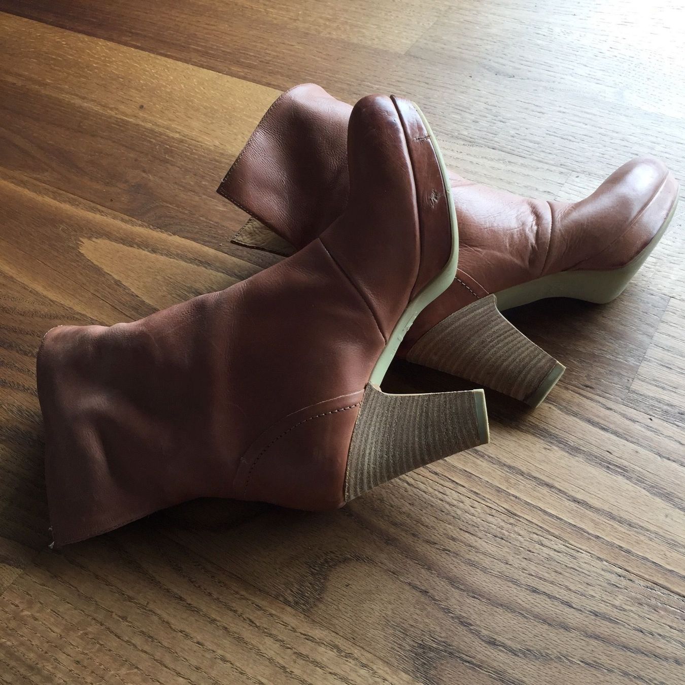 Scarpe da donna: Vic Stiefelette 35 – Usato da Rossrüti venduto da Piccola7 1