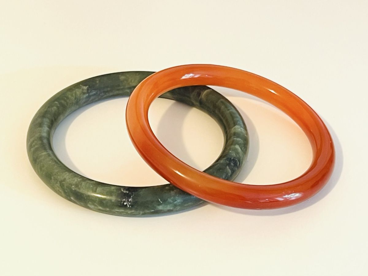 Bracelets: Carnelian &  Nephrite Jade Bangle Set – D'occasion à Rüschlikon par topswissvintage 2