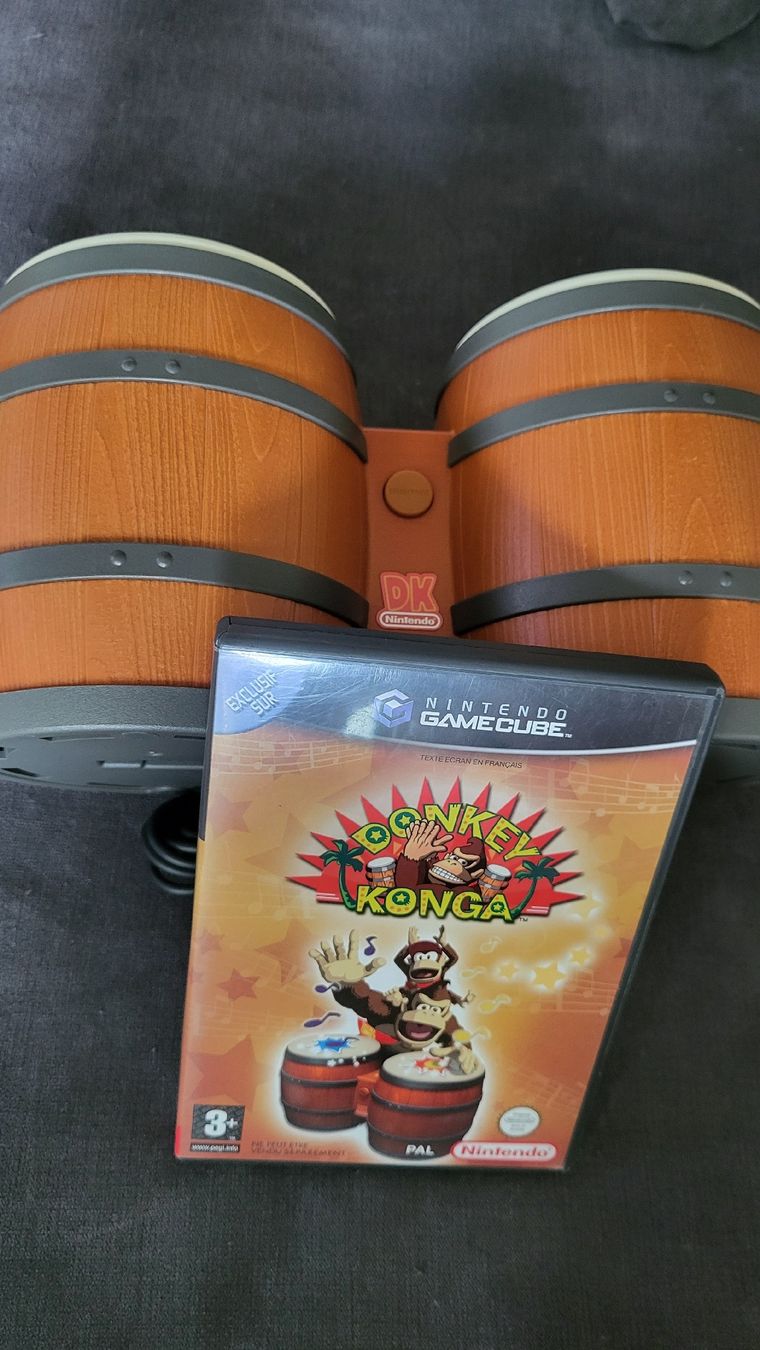 Nintendo Giochi: Donkey Konga inkl. Bongo DK / Gamecube Spiel. – Nuovo (secondo la descrizione) da Biel/Bienne venduto da Retrohr 6