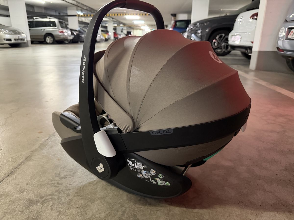 Maxi-Cosi Auto-Kindersitze: Babyschale Maxi Cosi Pebble 360 Pro2 – Gebraucht aus Basel von sherlock_bs 1