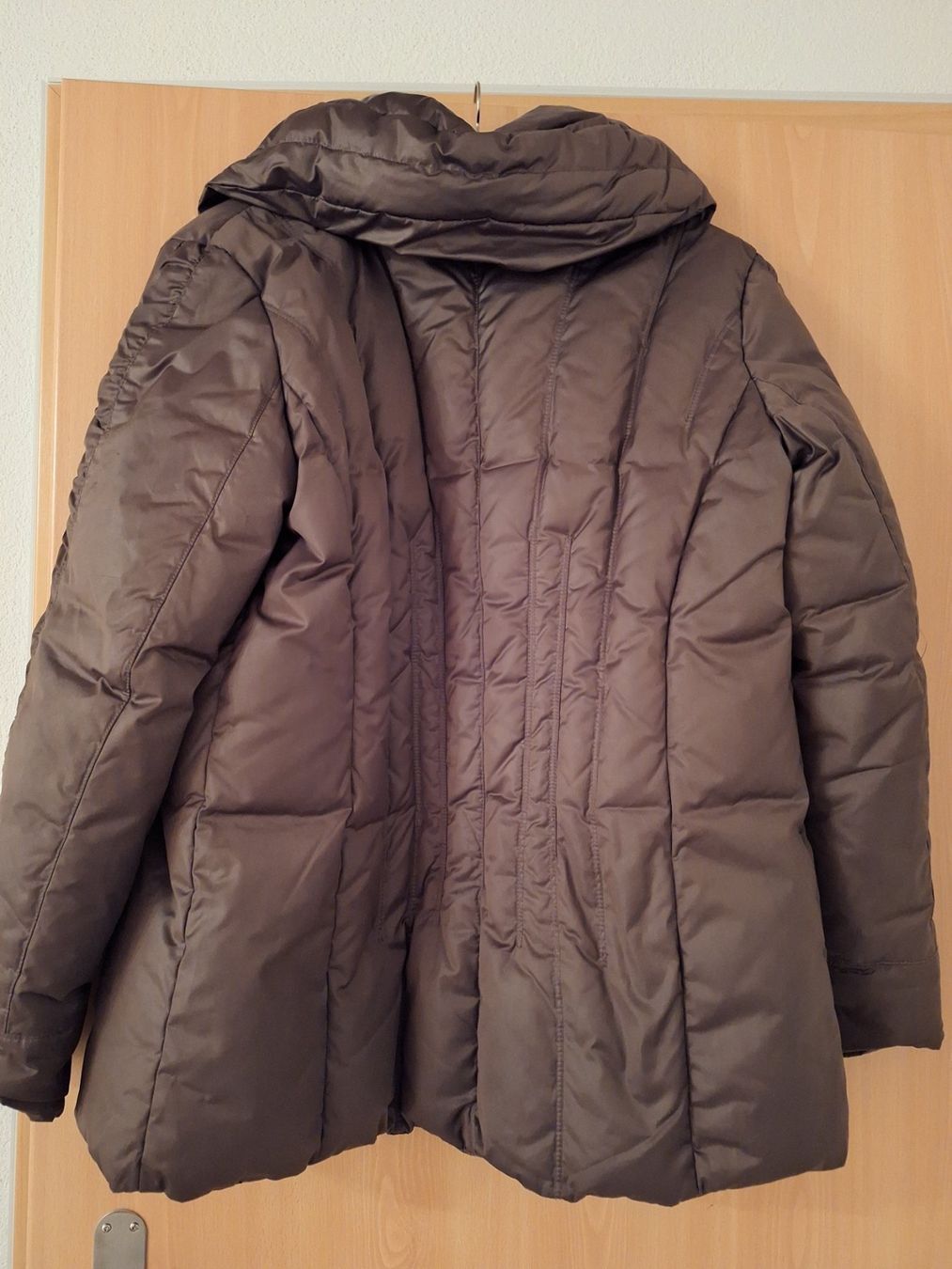 Jacken: Winterjacke Grösse 42, Daunen 90% – Gebraucht aus Hettenschwil von Schneuggi2 1
