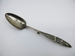 Grosser Vorlegelöffel 12 Lot, um 1850 oder älter
