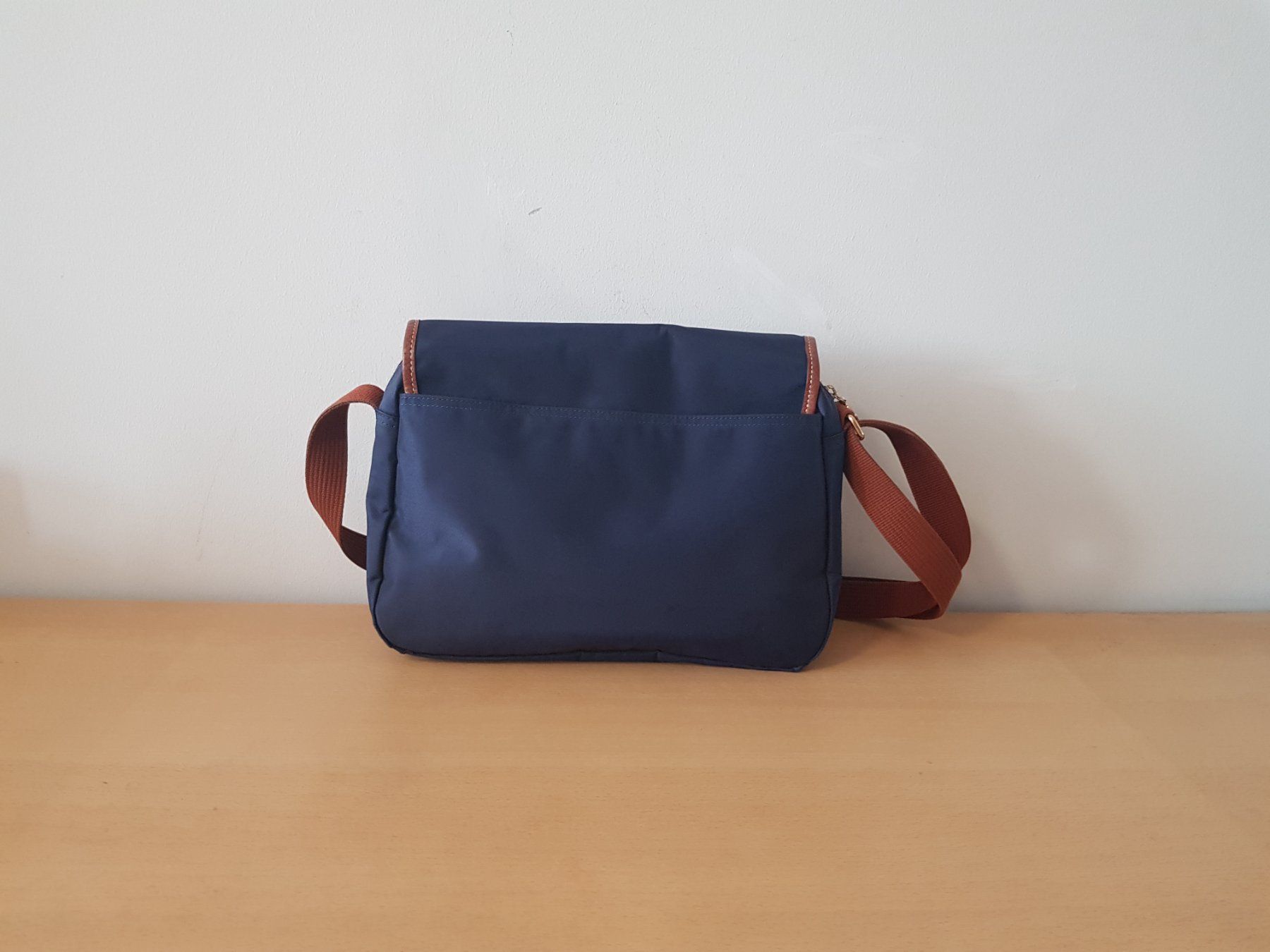Longchamp Borse da donna: Longchamp Le Pliage Umhängetasche – Usato da Basel venduto da Birs868 4