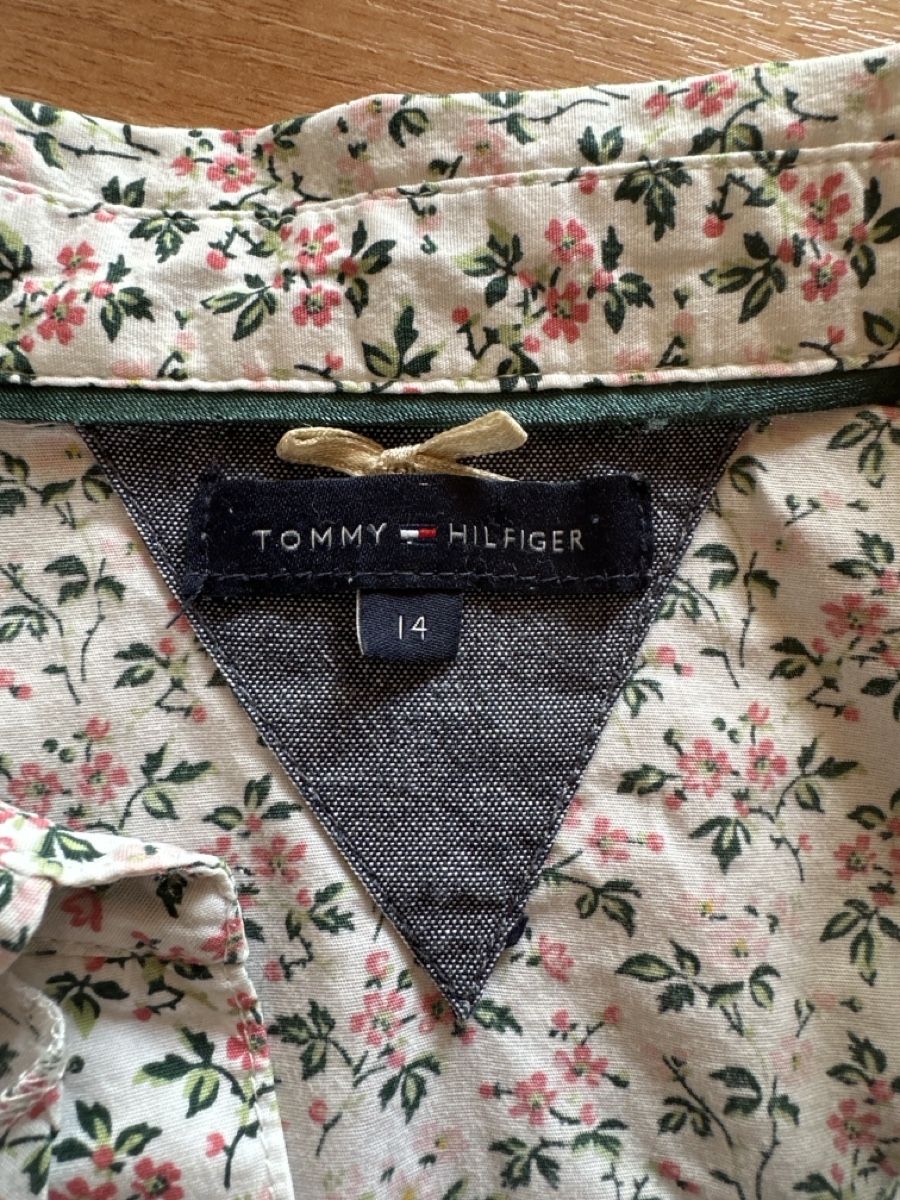 Tommy Hilfiger Camicette: Tommy Hilfiger Bluse, Gr. 14, einf. Brustweite ca. 40 cm – Usato da St.Gallen venduto da maierm01 1