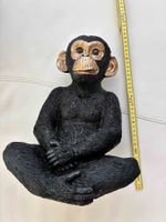 Affe Figur sitzend guter Zustand 30cm